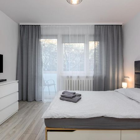 Andersena Modern B - 10 Min Cmkp - 5 Min Metro - 15 Min Center Daire Varşova Dış mekan fotoğraf